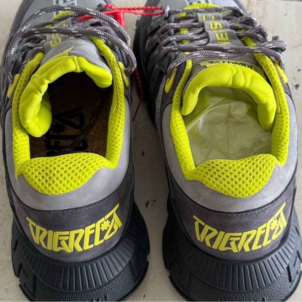 NEW! Versace Men Sneakers, Size 46 (12US), Authentic - Picture 8 of 10